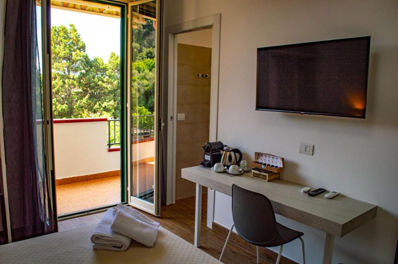 Kosmos B&B Milazzo Exterior foto